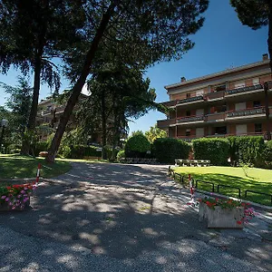 Park Blanc Et Noir Rome