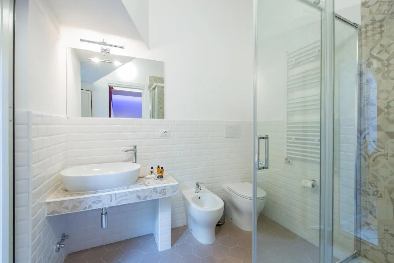 Magenta Luxury Argentina Hotel Rome Italy